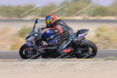 media/Oct-09-2022-SoCal Trackdays (Sun) [[95640aeeb6]]/Turn 15 Inside Distant Pans (1145am)/